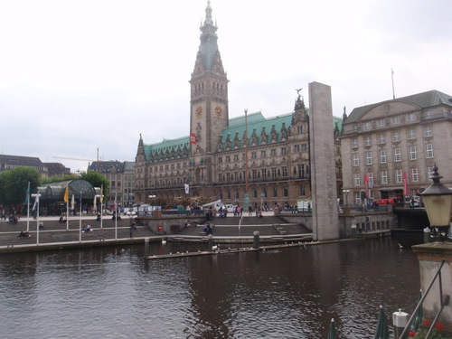 A south view from the Mall of the Plaza and the Old Stock Exchange.